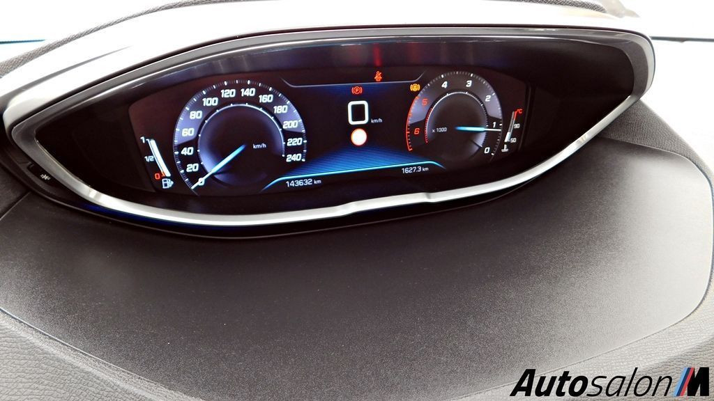 Peugeot 3008 1.6 BLUEHDI 2017 Bijela Perla 143000Km DSCN5069