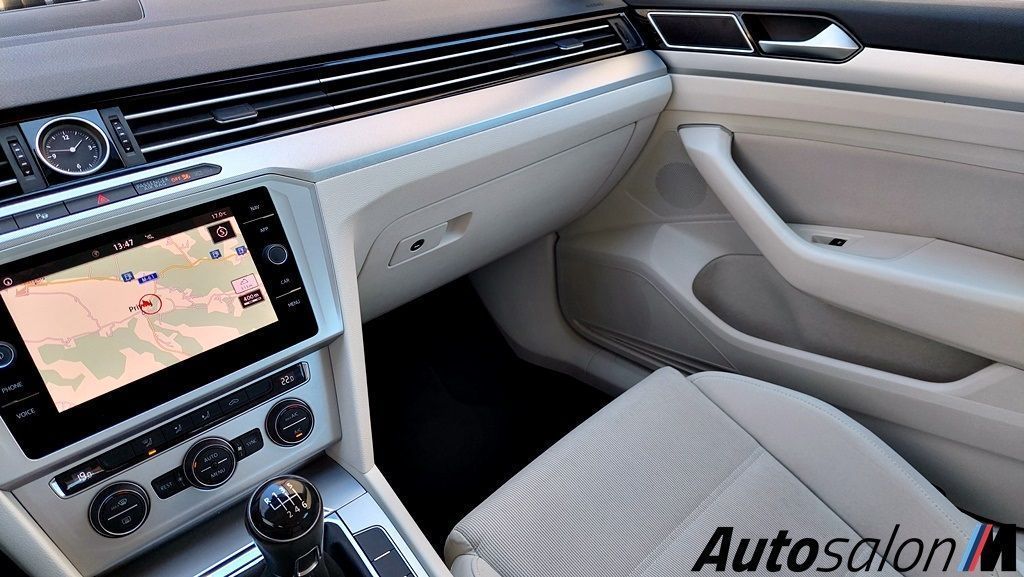 Volkswagen Passat 2.0 TDI 150Ks 2018. Novi Model Crna Šaltung 20220405 134804