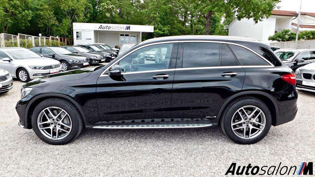 Mercedes GLC AMG Line 2017 Crna 19