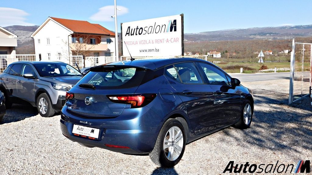 Opel Astra 2017 70Kw Šaltungdscn5590