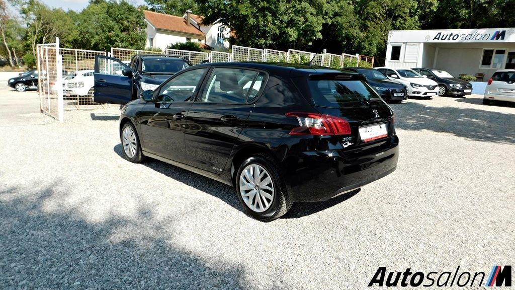 Peugeot 308 2018 Crni DSCN4365