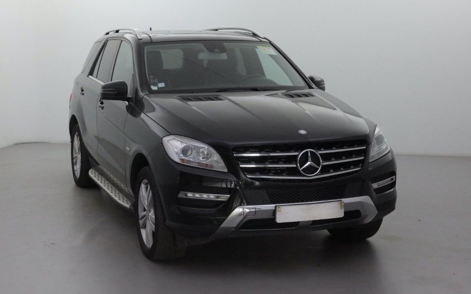 ML 350 2012 Crna 270000Km 1111