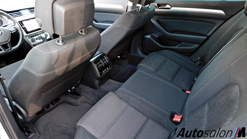 Volkswagen Passat 2.0 Tdi Dsg 2018 Srebrena Karavan DSCN4983