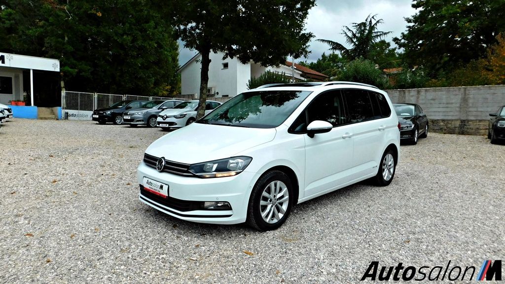 3A Volkswagen Touran 2.0 TDI DSG 2017 7 Sjedištadscn4769