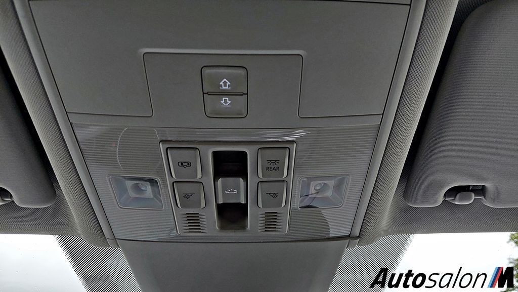 24 Volkswagen Touran 2.0 TDI DSG 2017 7 Sjedišta20211022 160047
