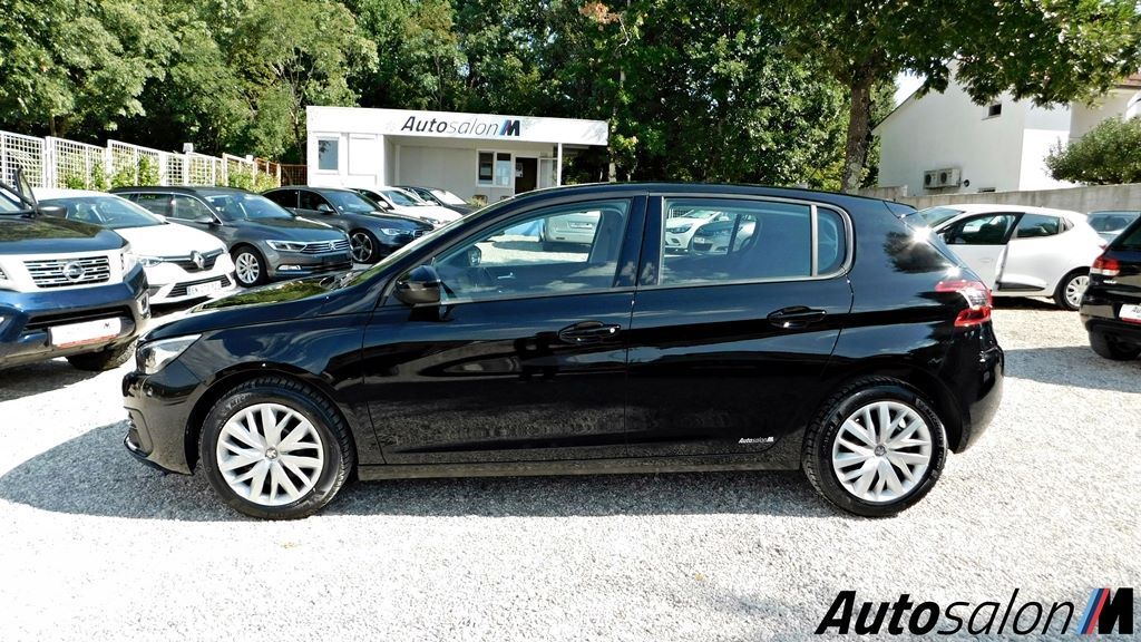 Peugeot 308 2018 Crni DSCN4364