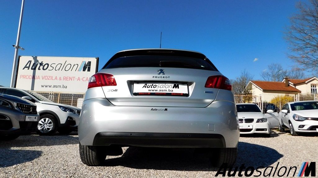 Peugeot 308 1.6 Bluehdi 2016.G Srebrena 136000 DSCN7322