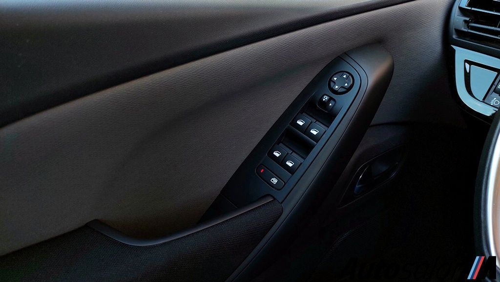 Citroen C4 Spacetourer 2019 Bijela 5 Sjedišta20220707 124258
