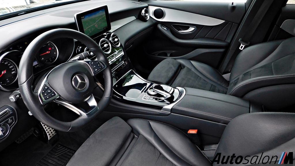 Mercedes GLC AMG Line 2017 Crna 76