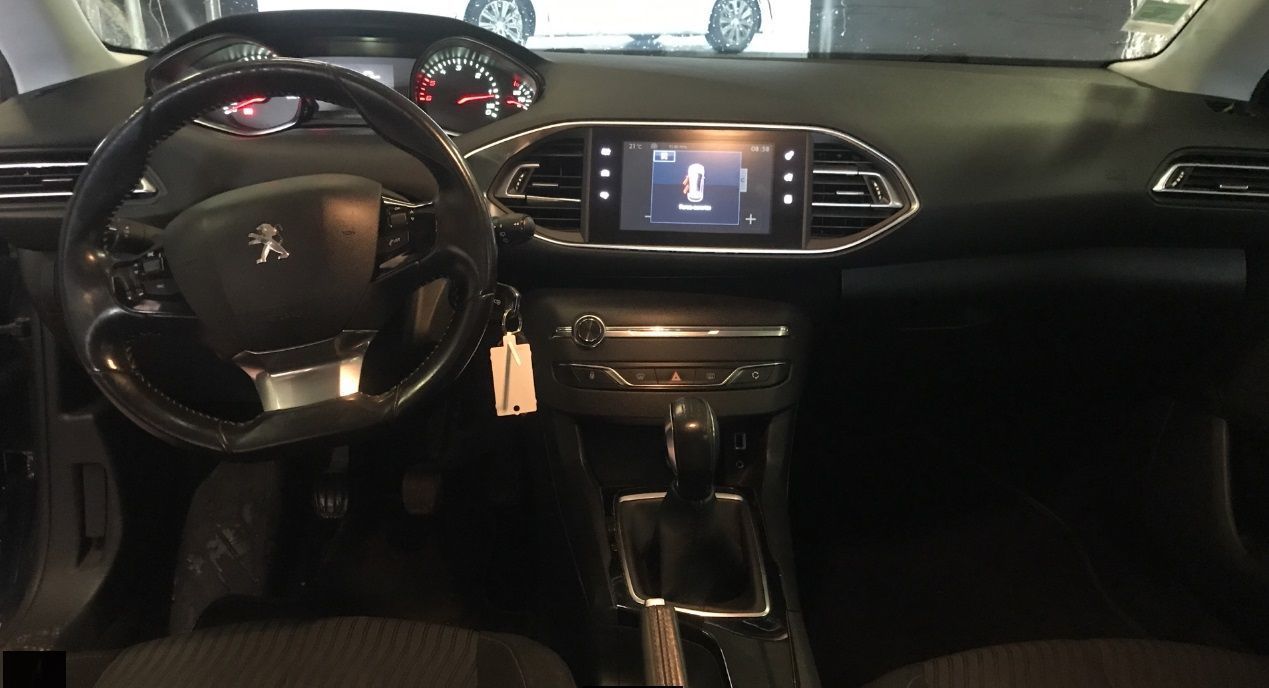 Peugeot 308 1.6 HDI 92CH FAP BVM5 ACTIVE 2014 224941 1111