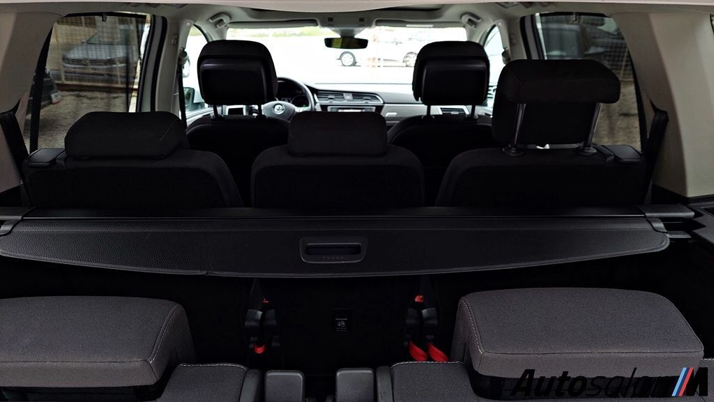 31 Volkswagen Touran 2.0 TDI DSG 2017 7 Sjedišta20211022 155706