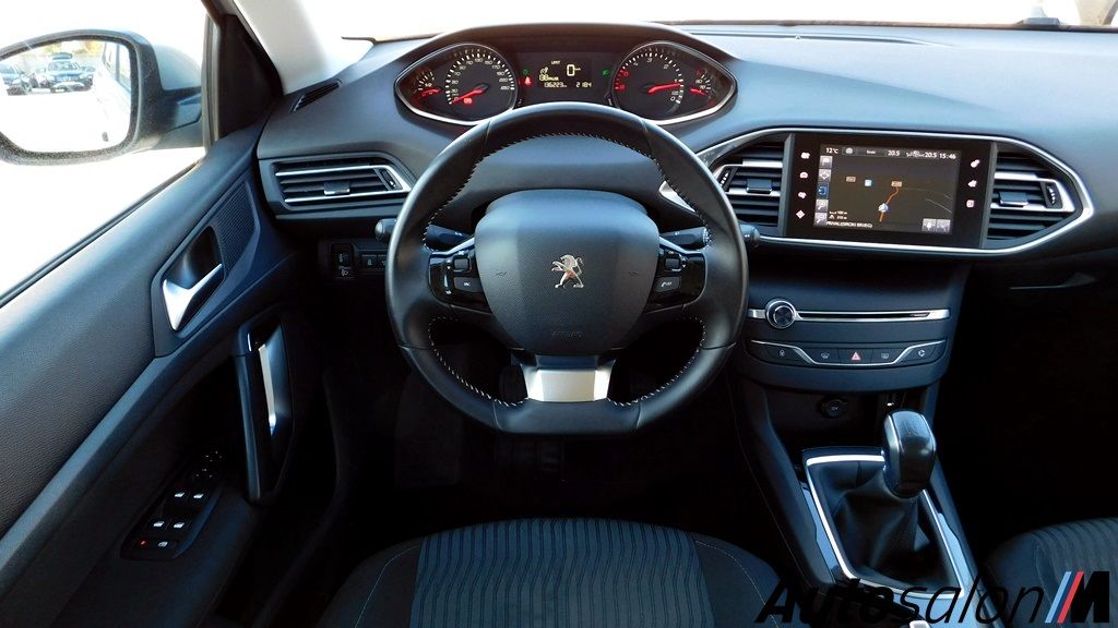 Peugeot 308 1.6 Bluehdi 2016.G Srebrena 136000 DSCN7327