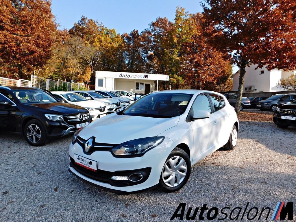Renault Megane 2016 Staridscn5185