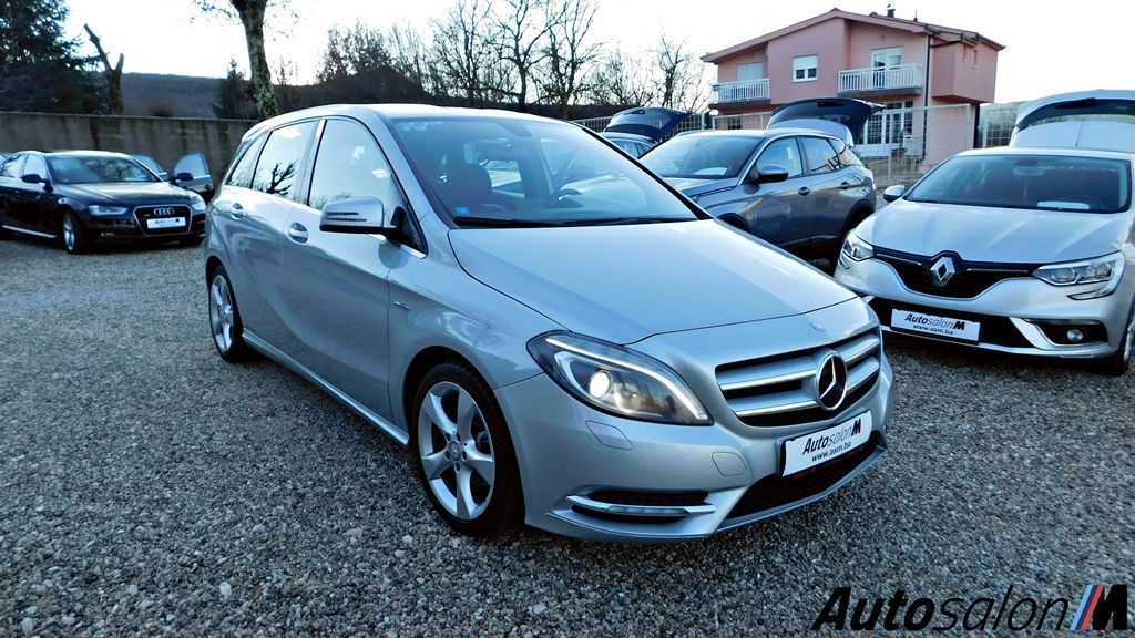 Mercedes B 180 Cdi Šaltung 2012 DSCN5843